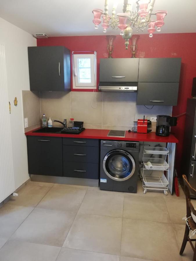 Appartement De Plain Pied Dans La Verdure Yerres Luaran gambar